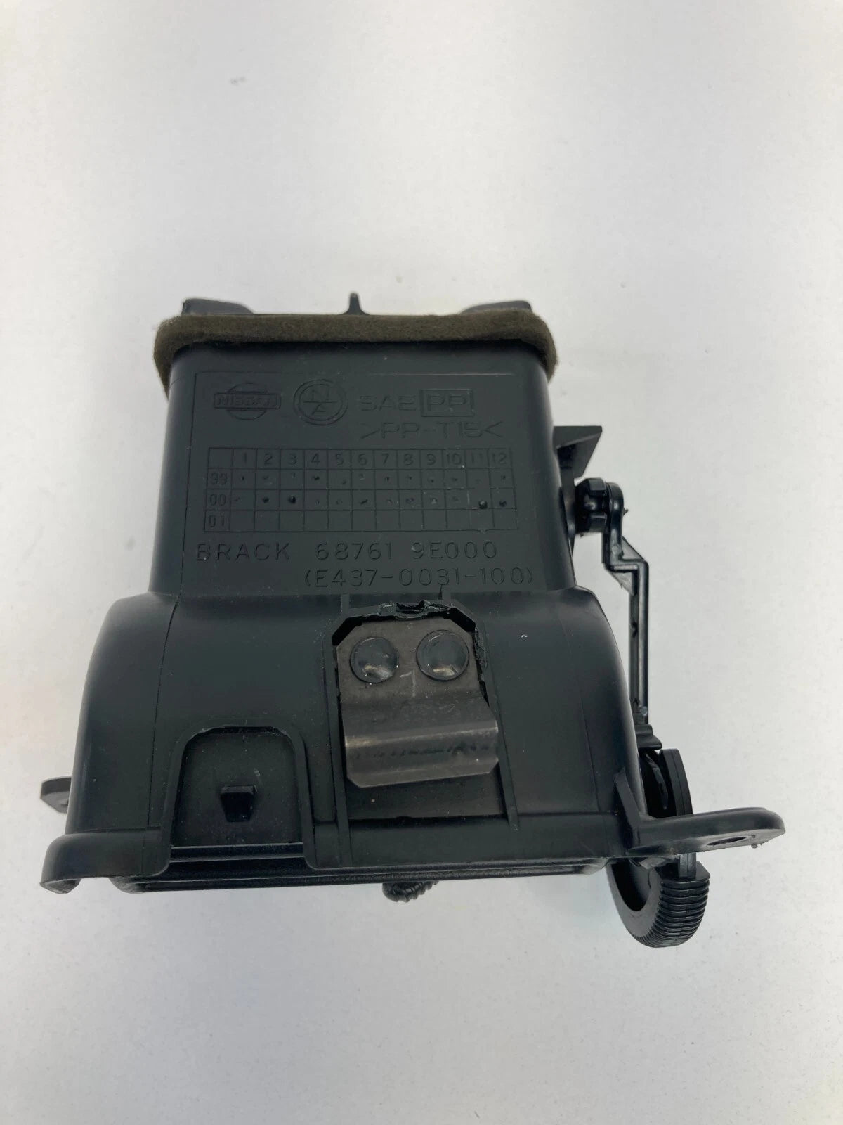 1998-2001 NISSAN ALTIMA DASH LEFT DRIVER SIDE OUTER A/C AIR VENT GRILLE OUTLET