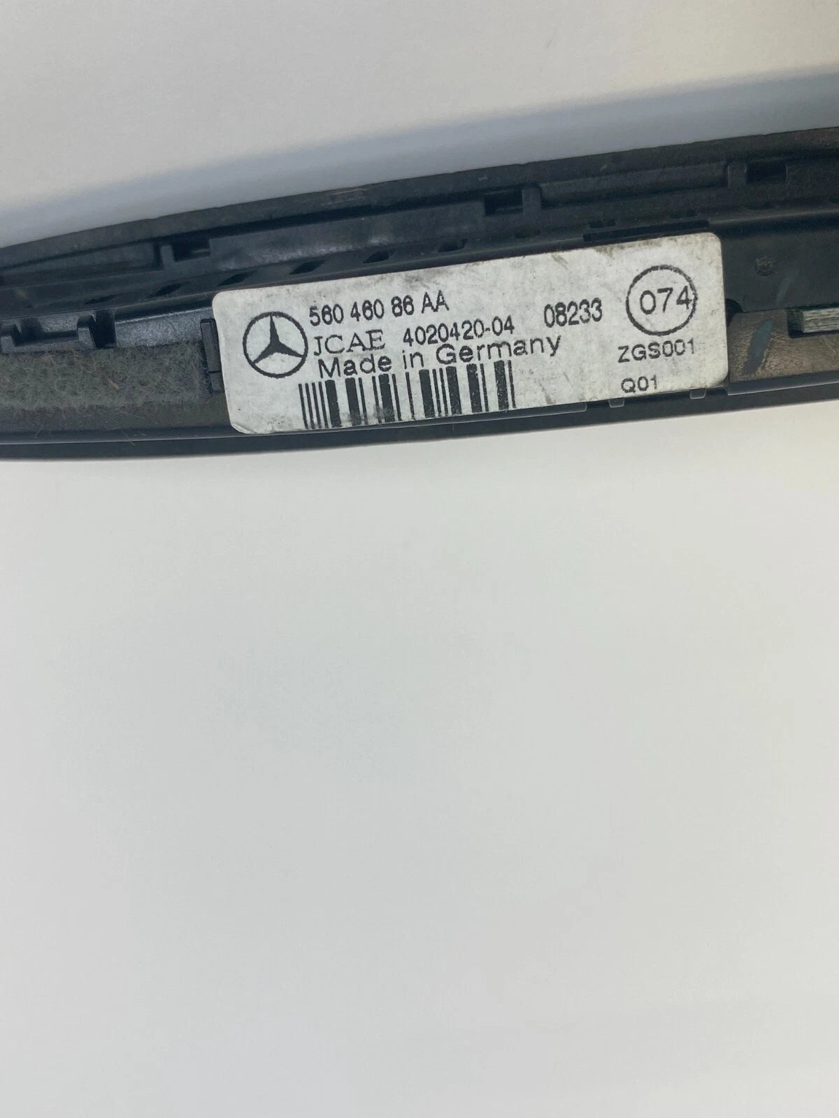 2009-2014 VOLKSWAGEN ROUTAN ROOF REVERSE PARKING AID DISPLAY UNIT 56046086AA OEM