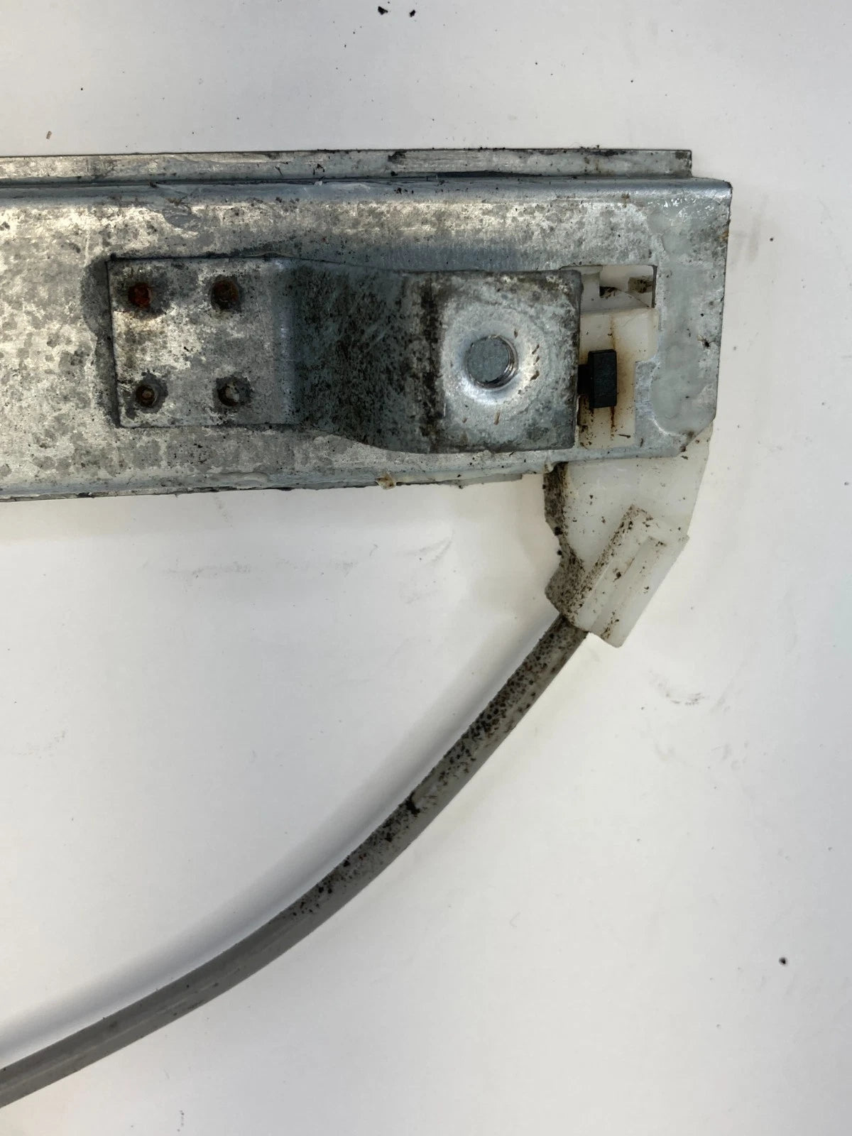 2009-2014 NISSAN MAXIMA REAR RIGHT SIDE DOOR WINDOW REGULATOR WITH MOTOR OEM