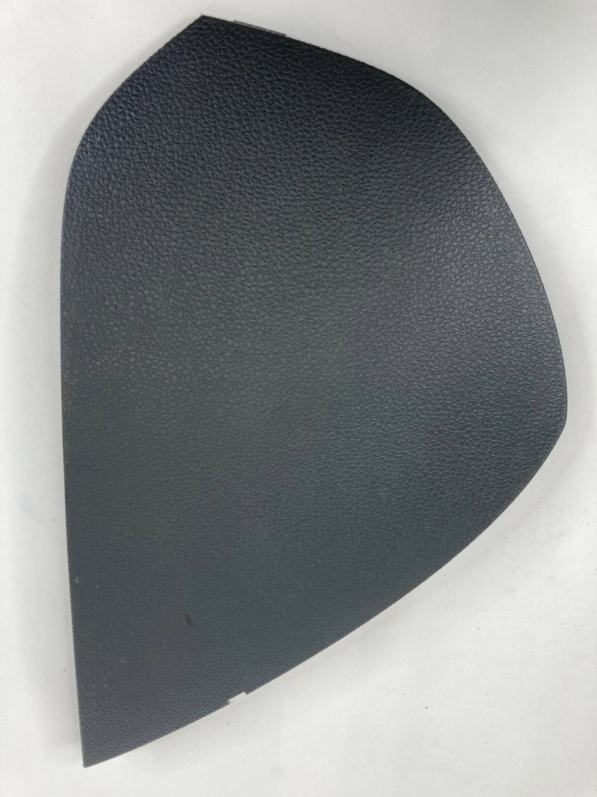 2012-2019 VOLKSWAGEN PASSAT DASH LEFT SIDE END CAP TRIM PANEL COVER 561858247A