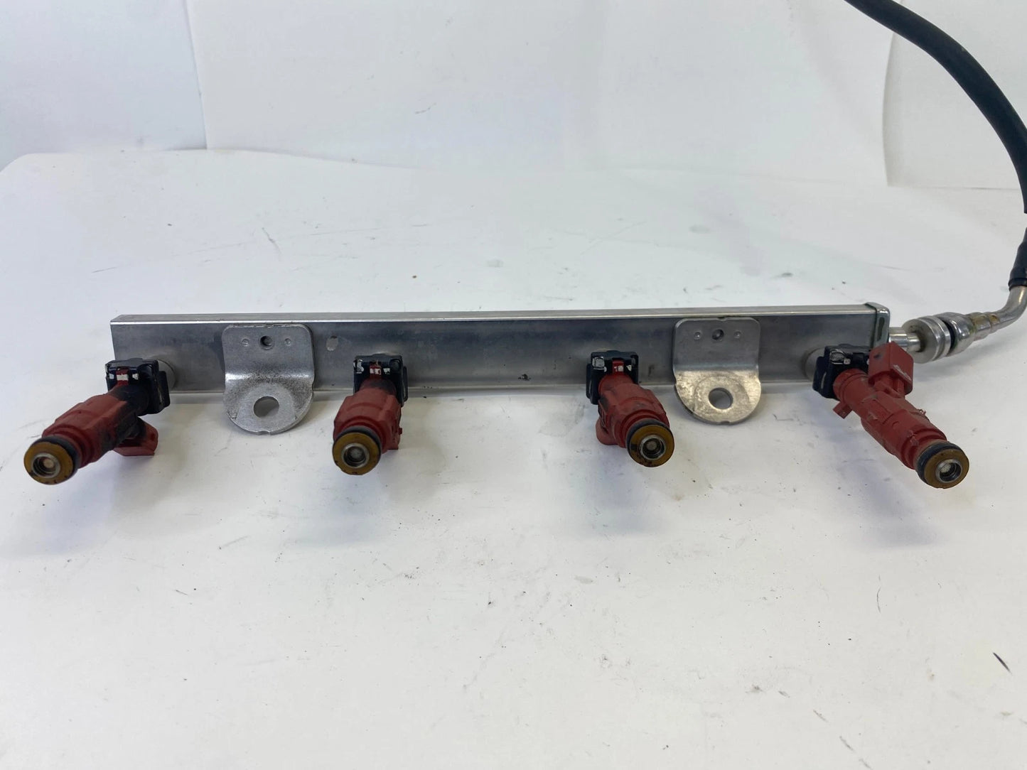 2011-2015 HYUNDAI ELANTRA 1.8L FWD FUEL INJECTION RAIL & INJECTOR ASSEMBLY OEM