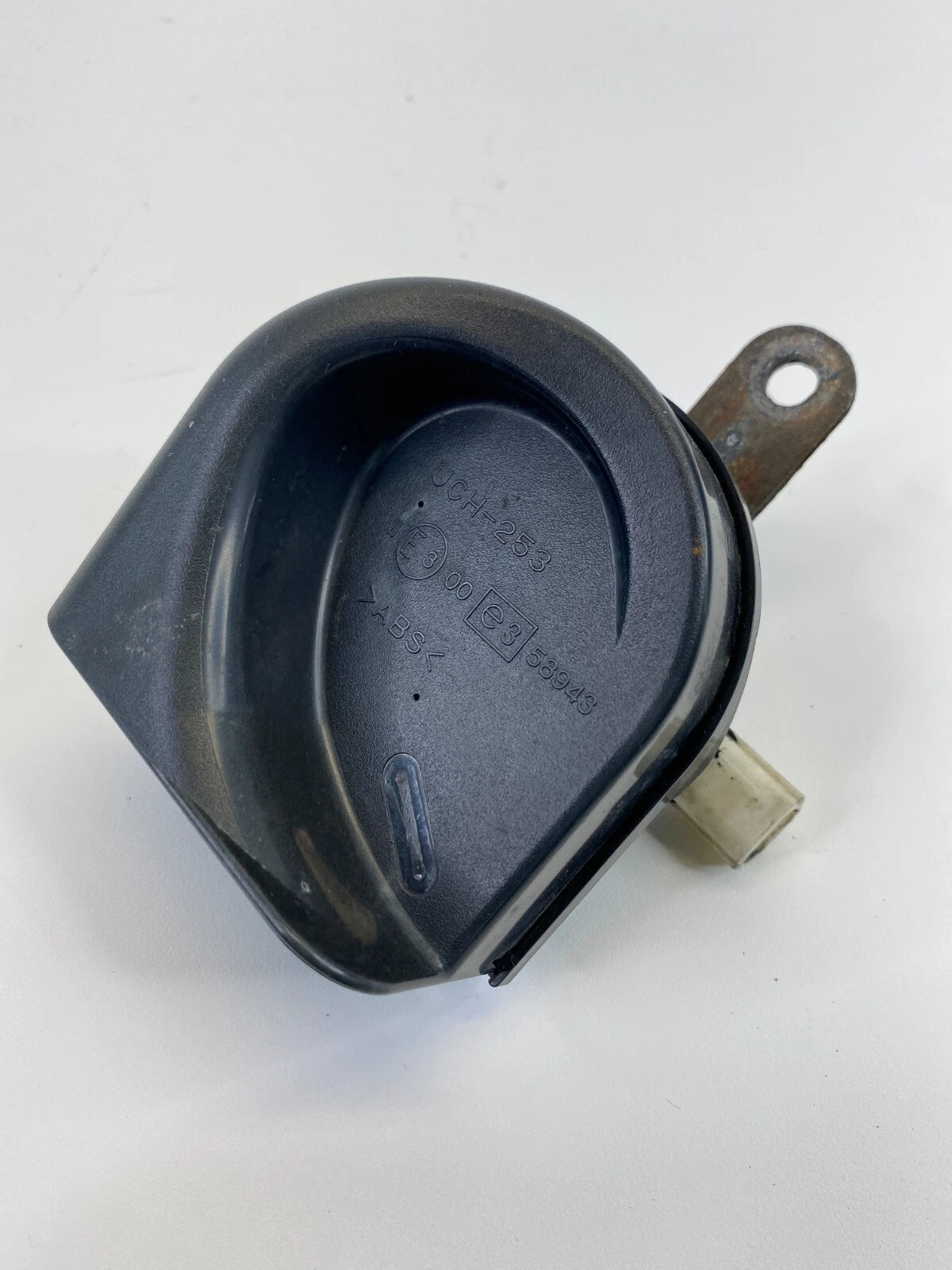 2010 2011 HONDA ACCORD CROSSTOUR HIGH TONE NOTE PITCH SIGNAL HORN E358943 OEM