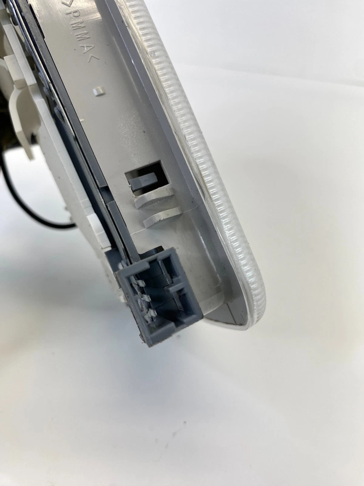 2012-2017 FIAT 500 ROOF OVERHEAD DOME MAP LIGHT LAMP OEM