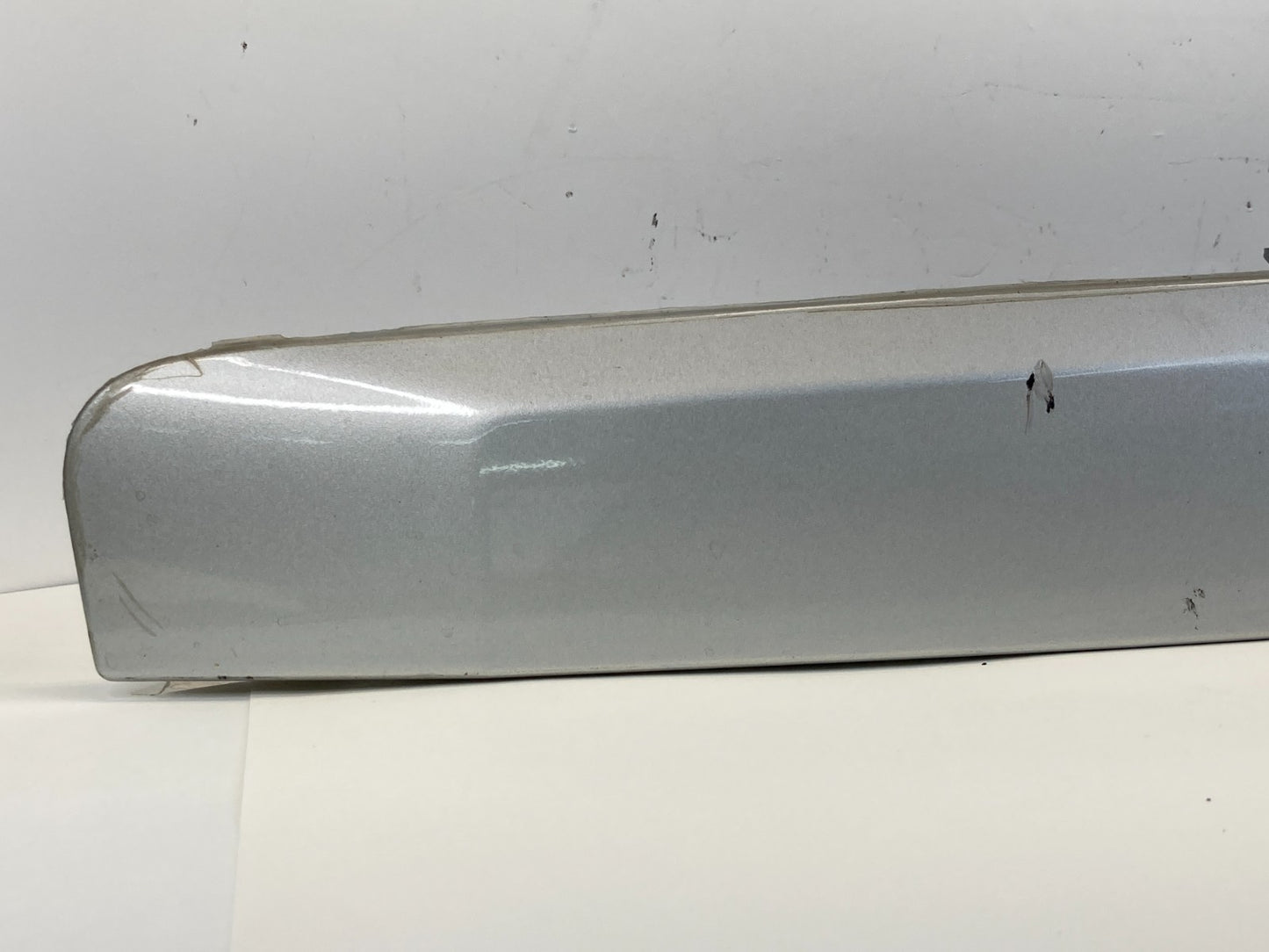 2009-2017 Jeep Patriot Trunk Tailgate Lid License Plate Bezel Trim Molding