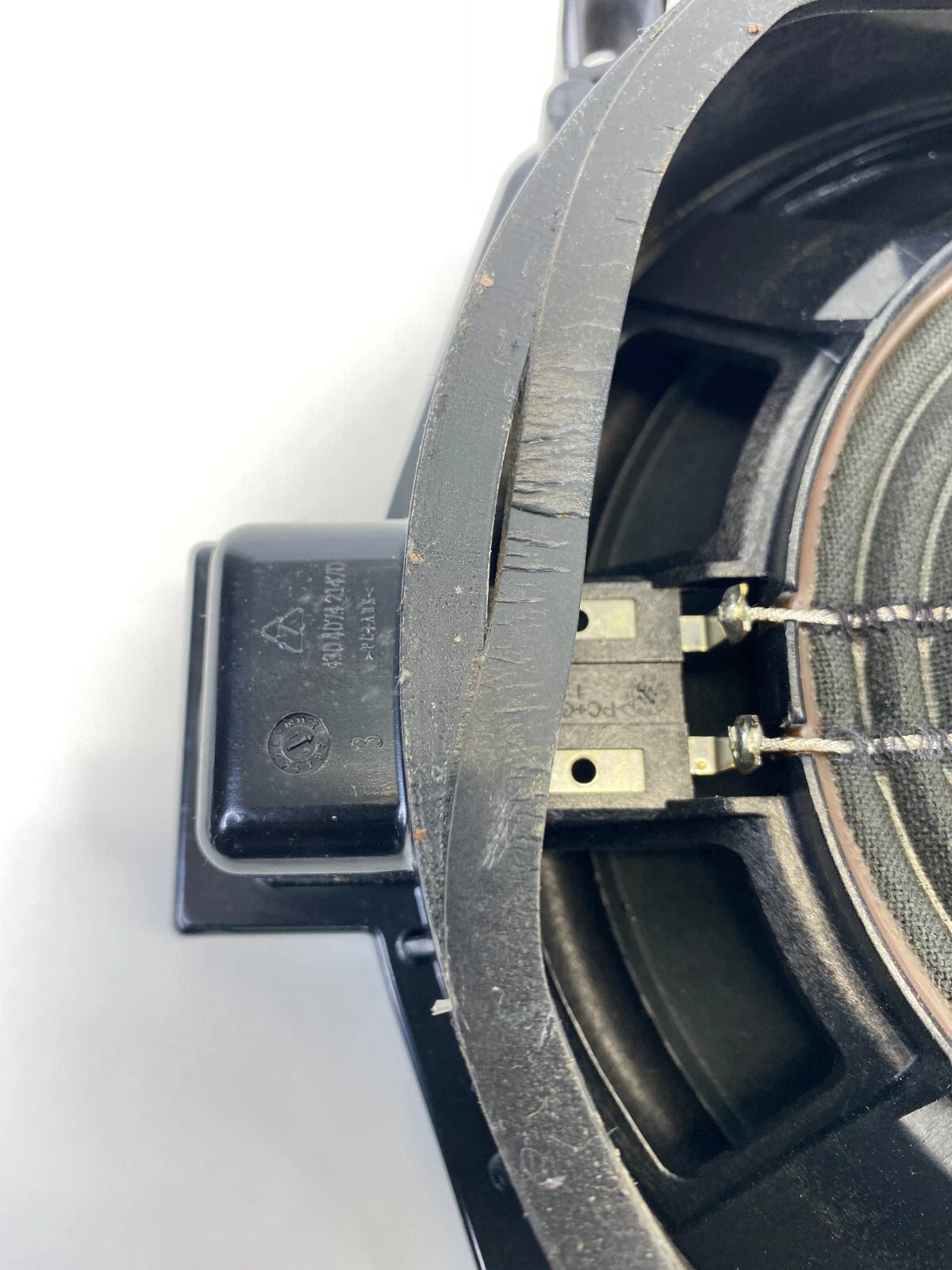 2011-2014 BMW X3 F25 FRONT RIGHT AUDIO SUBWOOFER SPEAKER UNIT 4304-078-61621 OEM