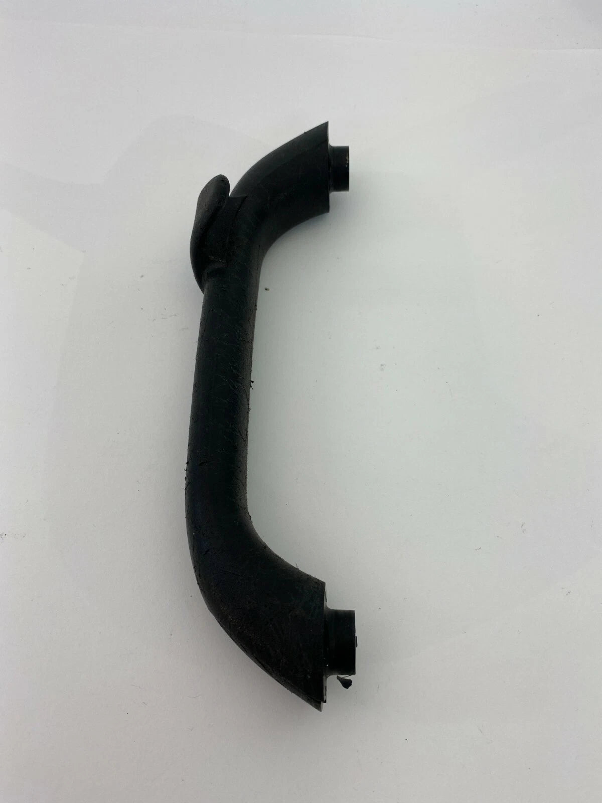 2011-2014 DODGE AVENGER REAR PASSENGER SIDE UPPER ROOF GRAB HANDLE ASSEMBLY OEM