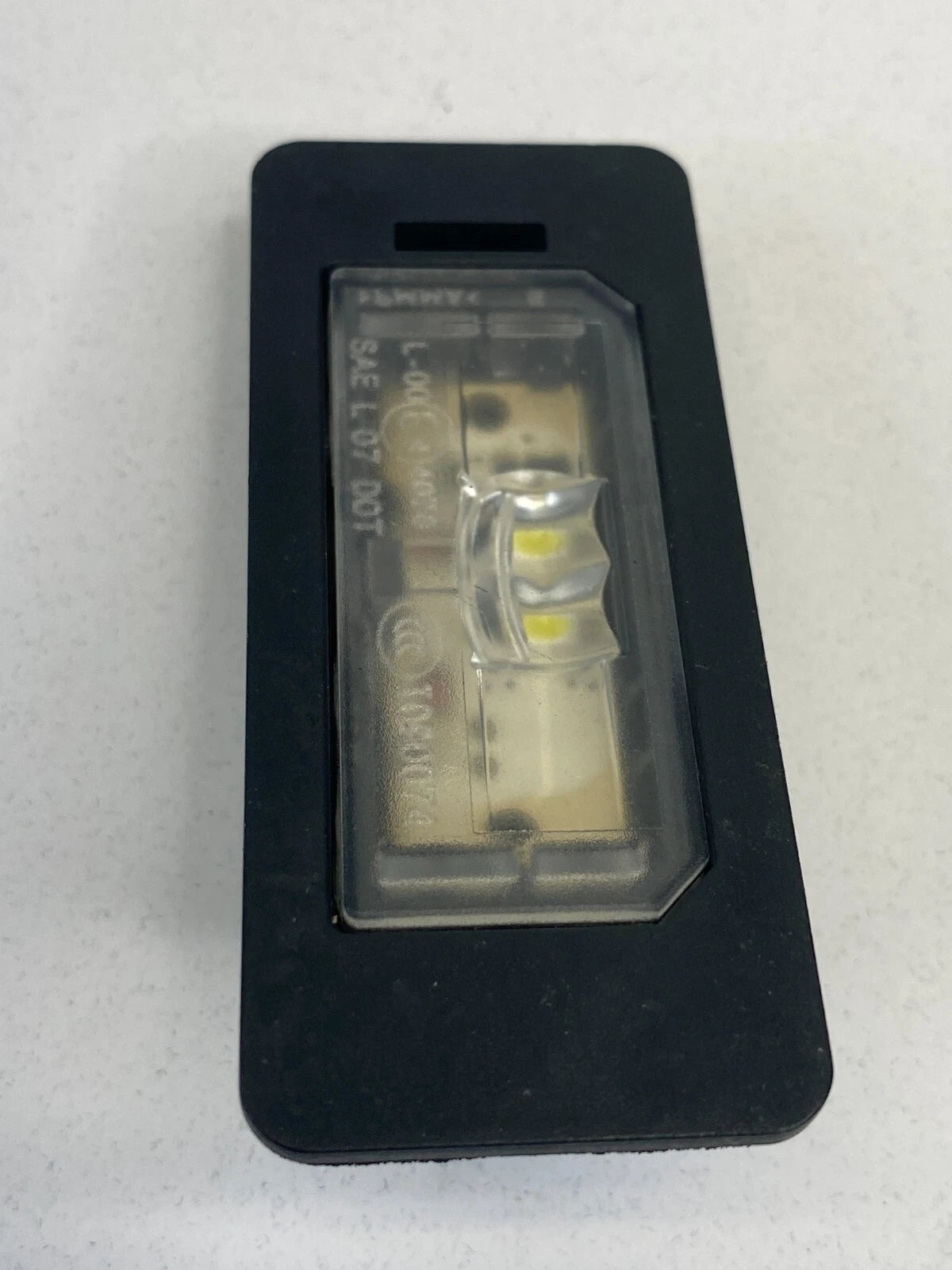 2008-2016 BMW 328I SEDAN REAR TRUNK LID LICENSE PLATE LIGHT LAMP 63267193293 OEM