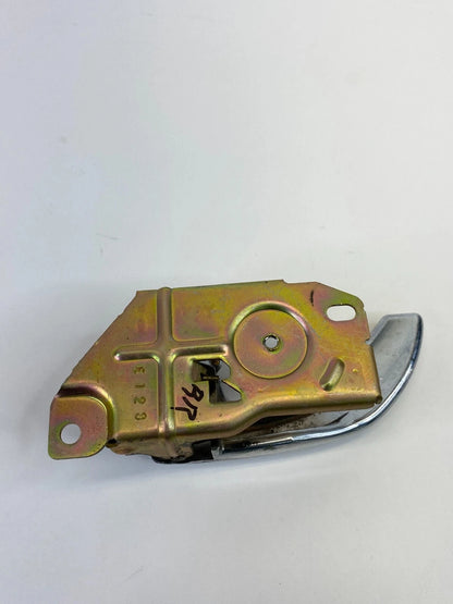 2003-2009 KIA SORENTO REAR RIGHT SIDE INNER INTERIOR DOOR HANDLE RR RH OEM