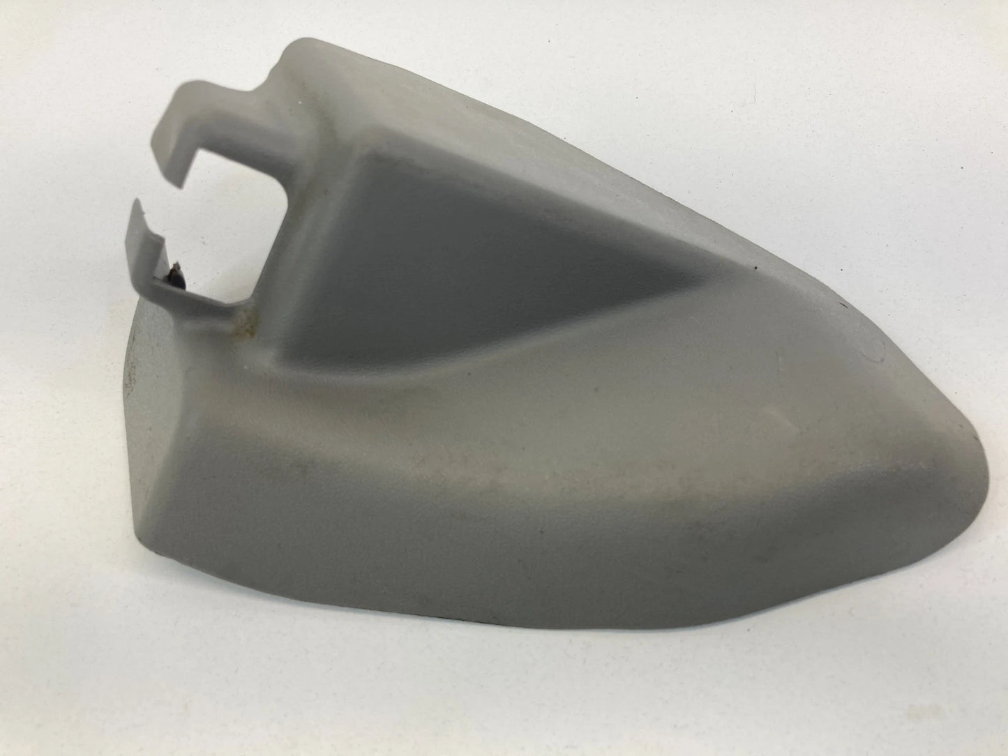 09-13 SUBARU FORESTER RIGHT INNER SEAT TRACK END COVER TRIM CAP 664115SC000 OEM