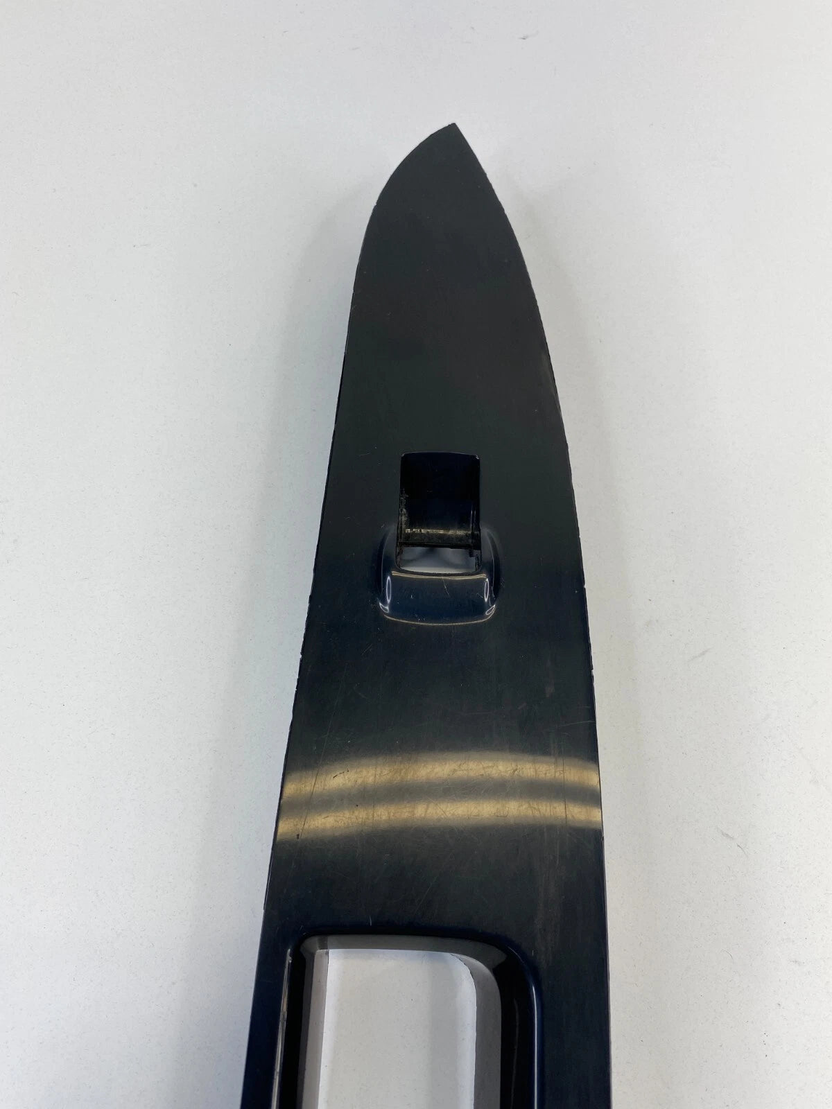 2013-2020 FORD FUSION FRONT RIGHT DOOR WINDOW SWITCH BEZEL DS73-14A563-B OEM