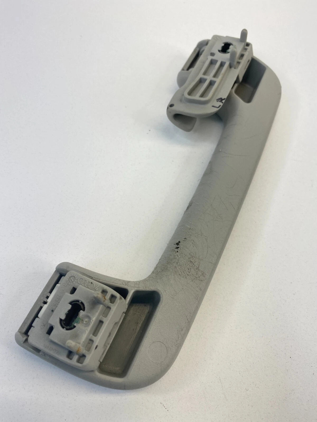 2006-2008 AUDI A6 05-08 A6 QUATTRO REAR LEFT ROOF INNER GRAB HANDLE 8P0857607C