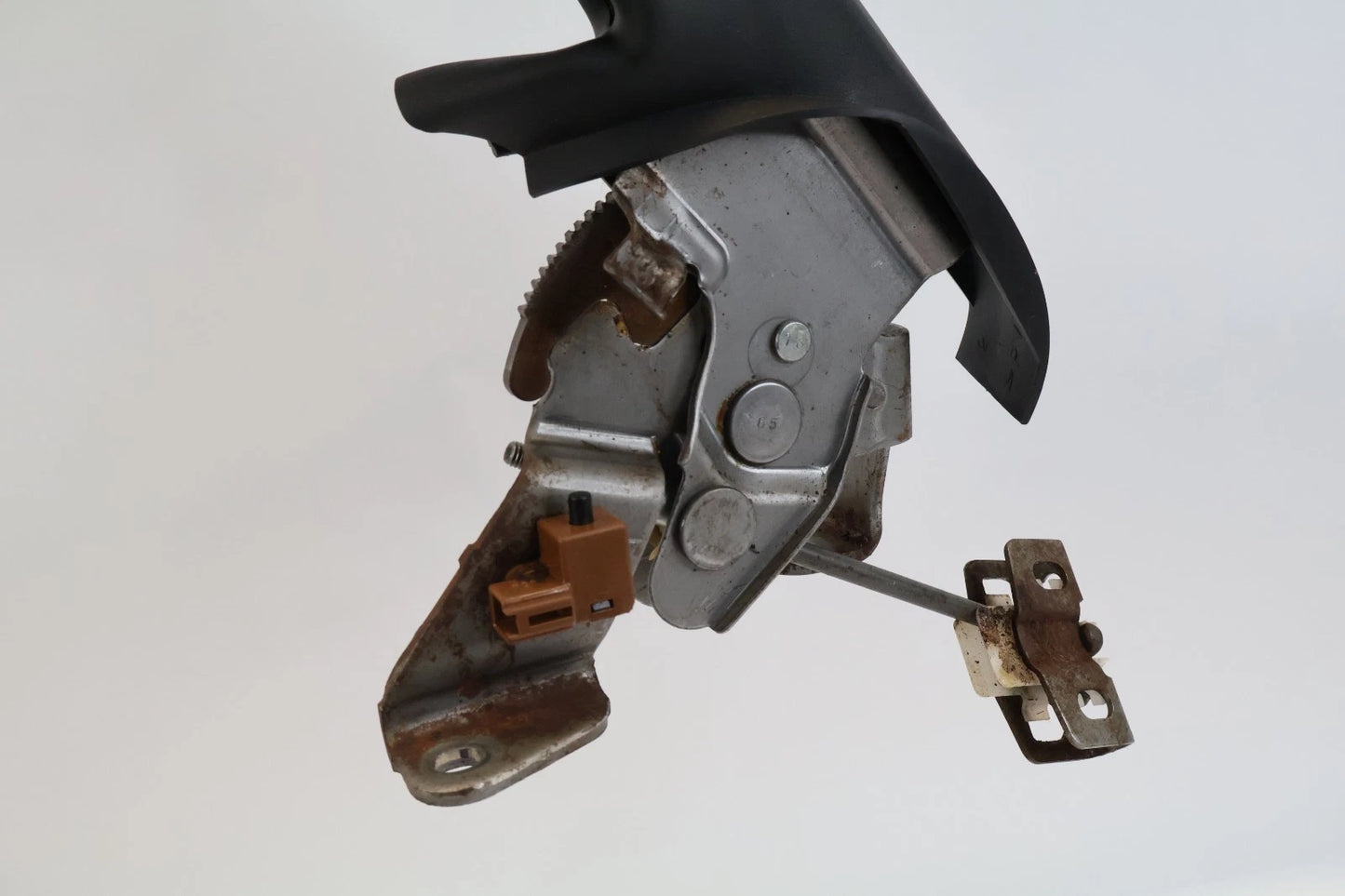 2007-2012 TOYOTA YARIS SEDAN EMERGENCY PARKING BRAKE HANDLE LEVER ASSEMBLY OEM