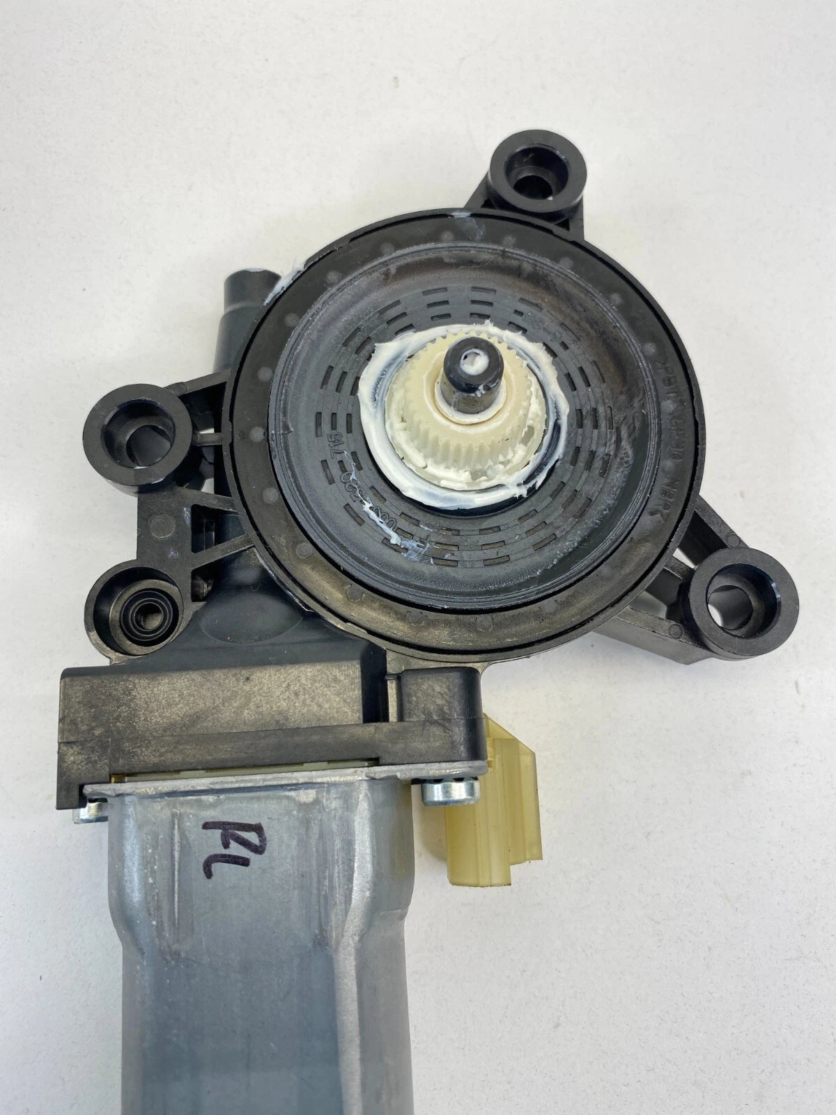 2011-2016 HYUNDAI ELANTRA REAR LEFT SIDE POWER WINDOW MOTOR 83450-3X100 OEM