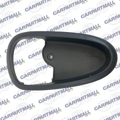 99-05 PONTIAC GRAND AM SEDAN REAR LEFT INNER DOOR HANDLE COVER BEZEL 22617661