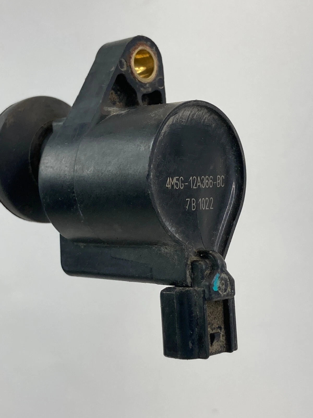2005 2006 2007 2008 FORD ESCAPE 2.3L IGNITION COIL IGNITER 4M5G-12A366-BC OEM