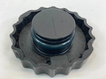 2008-2010 CHRYSLER TOWN & COUNTRY POWER STEERING FLUID RESERVOIR TANK CAP COVER