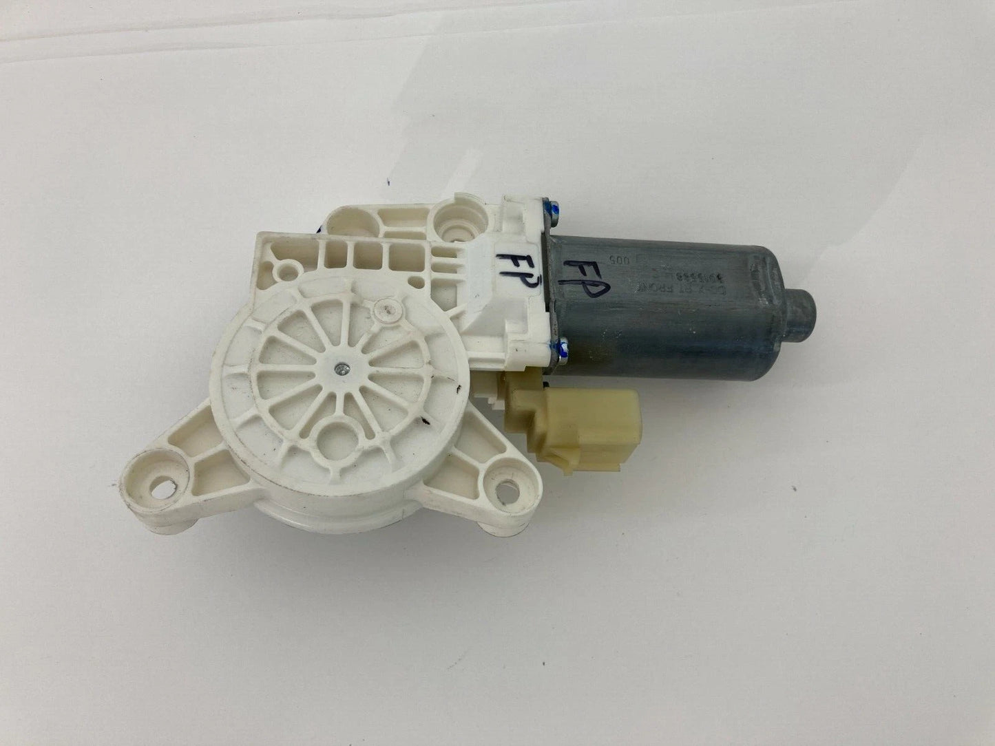 08-16 CHRYSLER TOWN & COUNTRY FRONT RIGHT SIDE POWER WINDOW MOTOR 0130821470 OEM