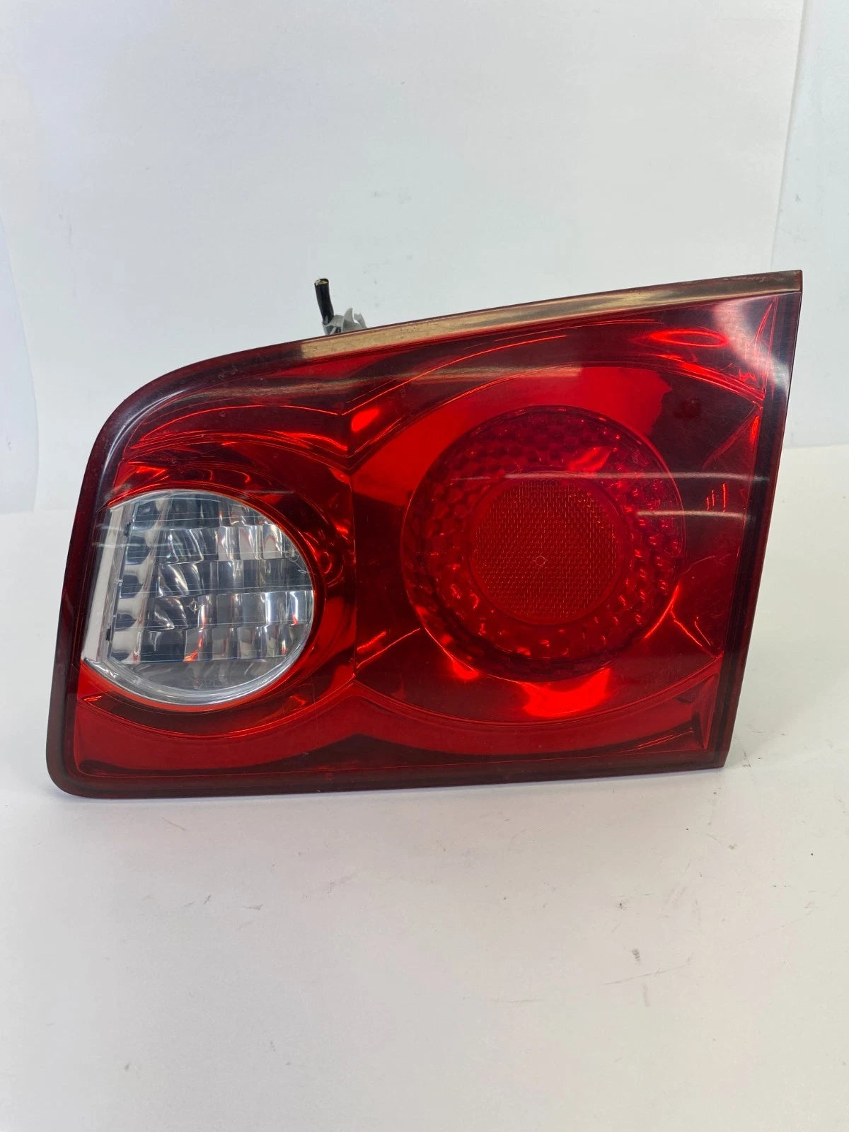 2006-2008 KIA OPTIMA REAR RIGHT INNER TRUNK LID TAILLIGHT LAMP 92406-2G00 OEM