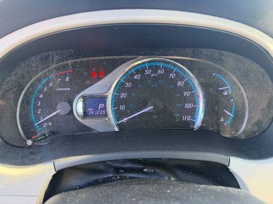 2011-2014 TOYOTA SIENNA DASH SPEEDOMETER CLUSTER GAUGES 141K MILES 83800-08500