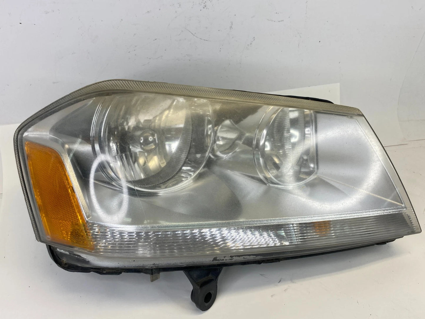 2008-2014 DODGE AVENGER FRONT RIGHT PASSENGER SIDE HEADLIGHT LAMP 5116342AD OEM