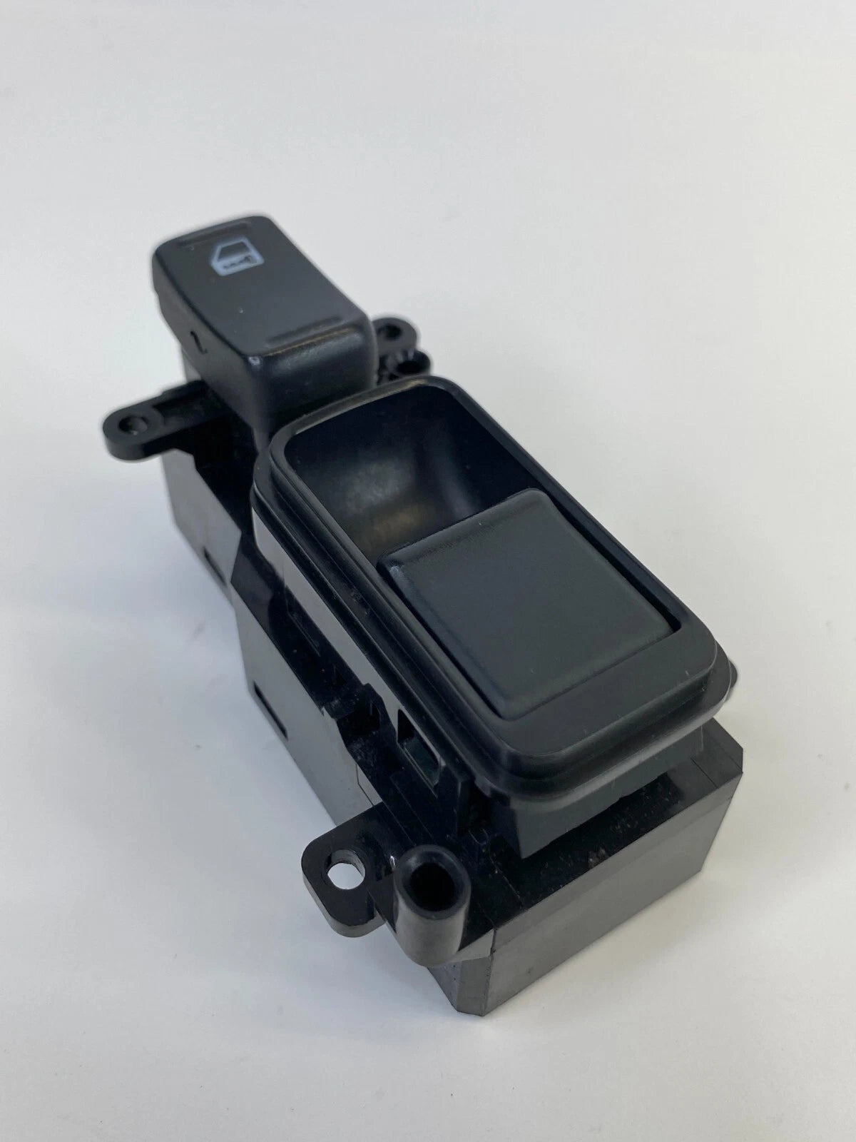 2005-2010 HONDA ODYSSEY FRONT RIGHT WINDOW CONTROL BUTTON SWITCH 83540SHJ-A013M1