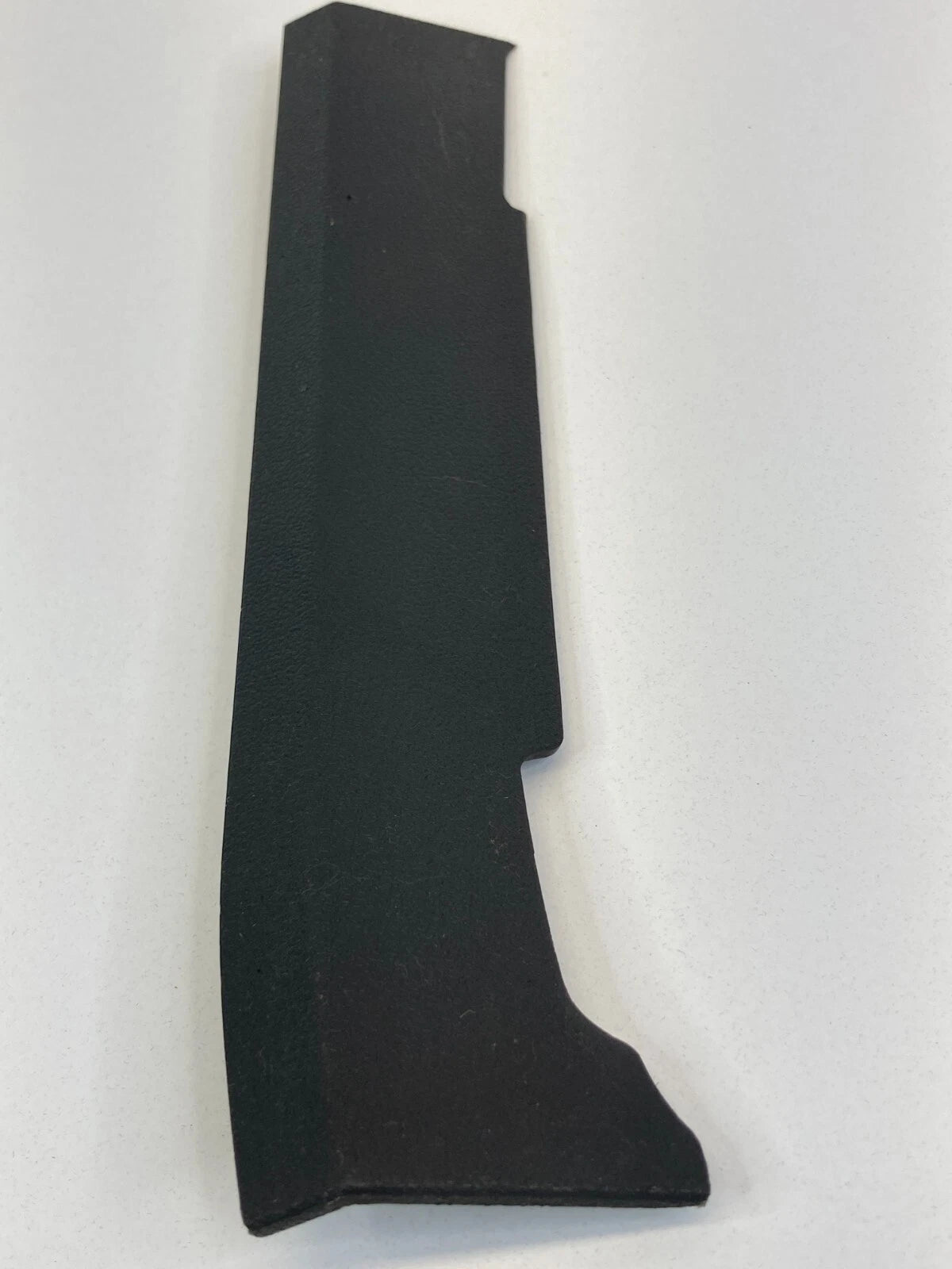 2010-2019 LINCOLN MKT FRONT RIGHT SIDE DASH PANEL COVER TRIM PANEL AE93-74044C60