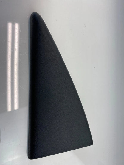 2008-2011 FORD FOCUS REAR RIGHT INTERIOR CORNER BEZEL COVER TRIM 8S4354254K05