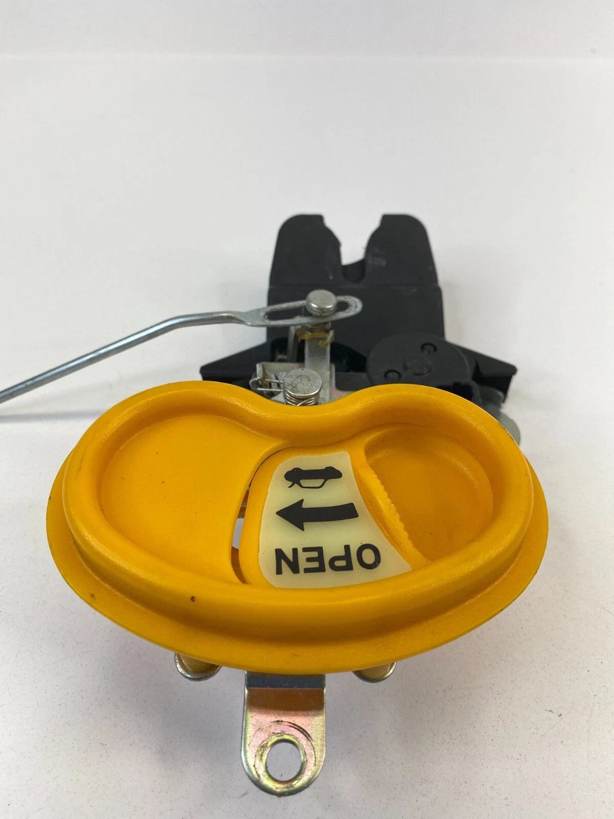 2006-2010 HYUNDAI ELANTRA SEDAN REAR TRUNK LID RELEASE LOCK LATCH ACTUATOR OEM