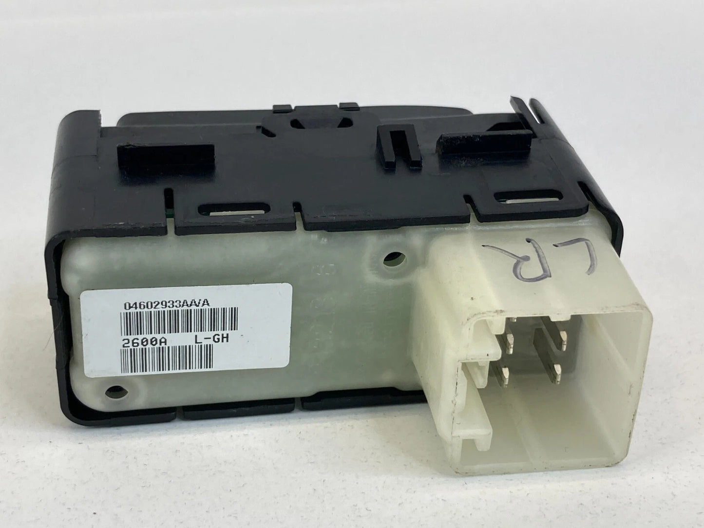 2011-2017 JEEP PATRIOT REAR LEFT SIDE DOOR WINDOW CONTROL SWITCH BUTTON RR LH