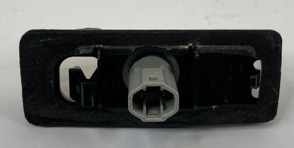 2004-2015 TOYOTA PRIUS REAR BACK TRUNK LICENSE PLATE LIGHT LAMP A045053 OEM