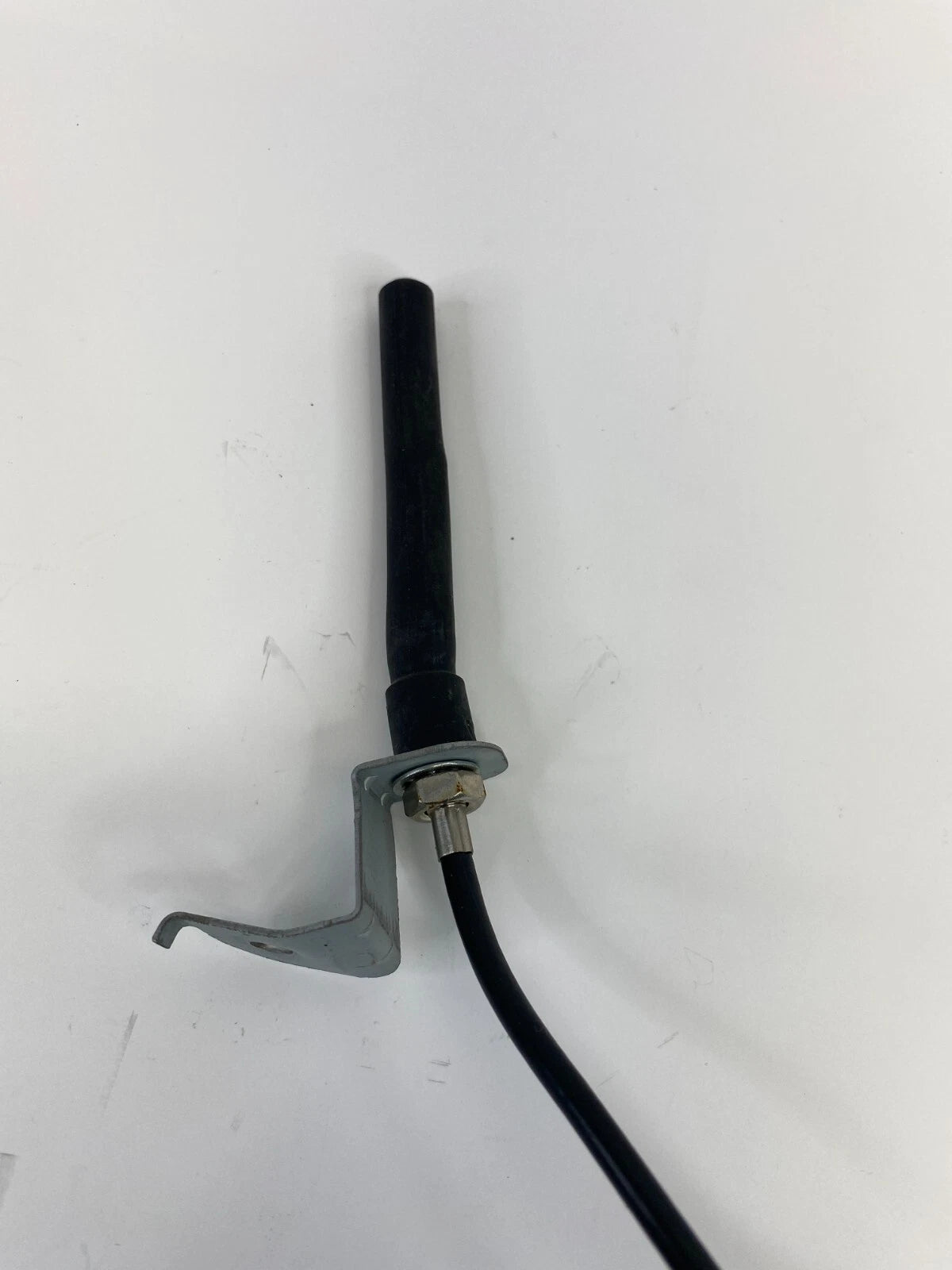 2007-2010 HYUNDAI ELANTRA SEDAN ROOF ANTENNA BASE W/ ALARM RECEIVER OEM