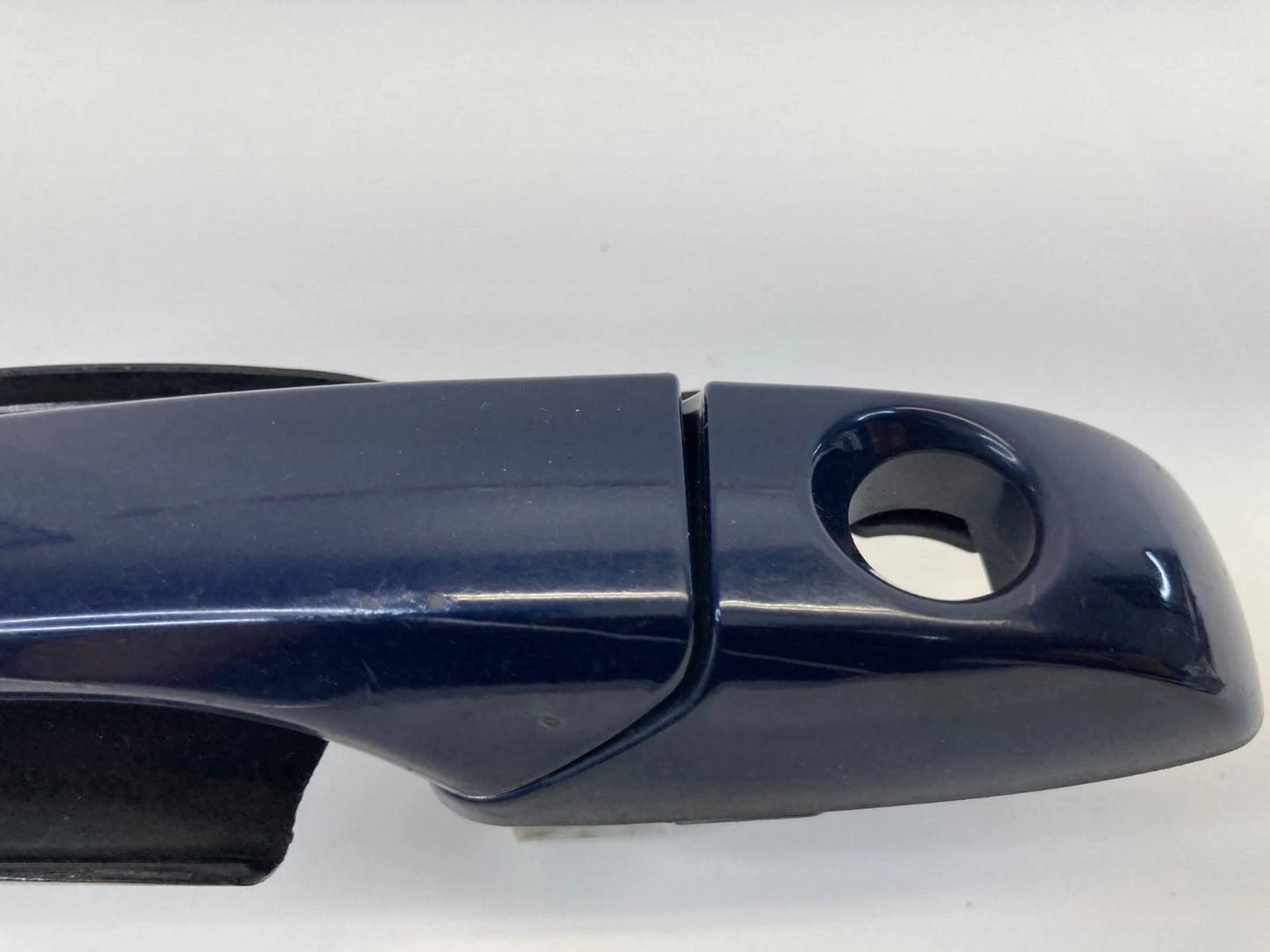 2011-2014 DODGE AVENGER FRONT LEFT DRIVER SIDE EXTERIOR DOOR HANDLE ASSEMBLY