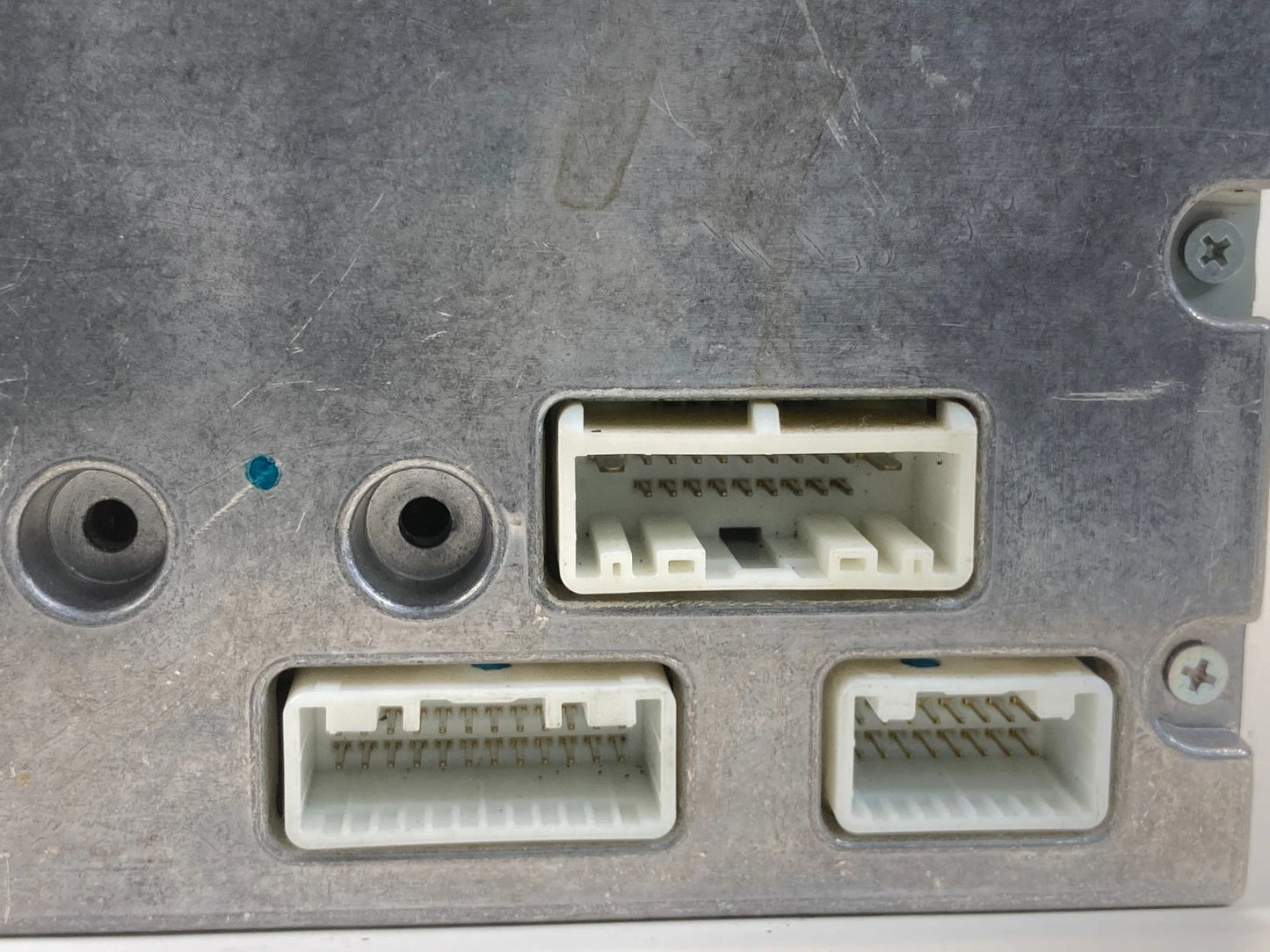 2005-2007 INFINITI G35 SEDAN AM FM 6 DISC CD PLAYER RADIO UNIT FF012025A1 OEM