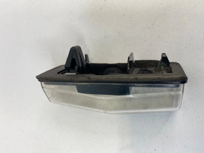 2009-2013 TOYOTA MATRIX 04-15 PRIUS REAR TRUNK LICENSE PLATE LIGHT LAMP OEM