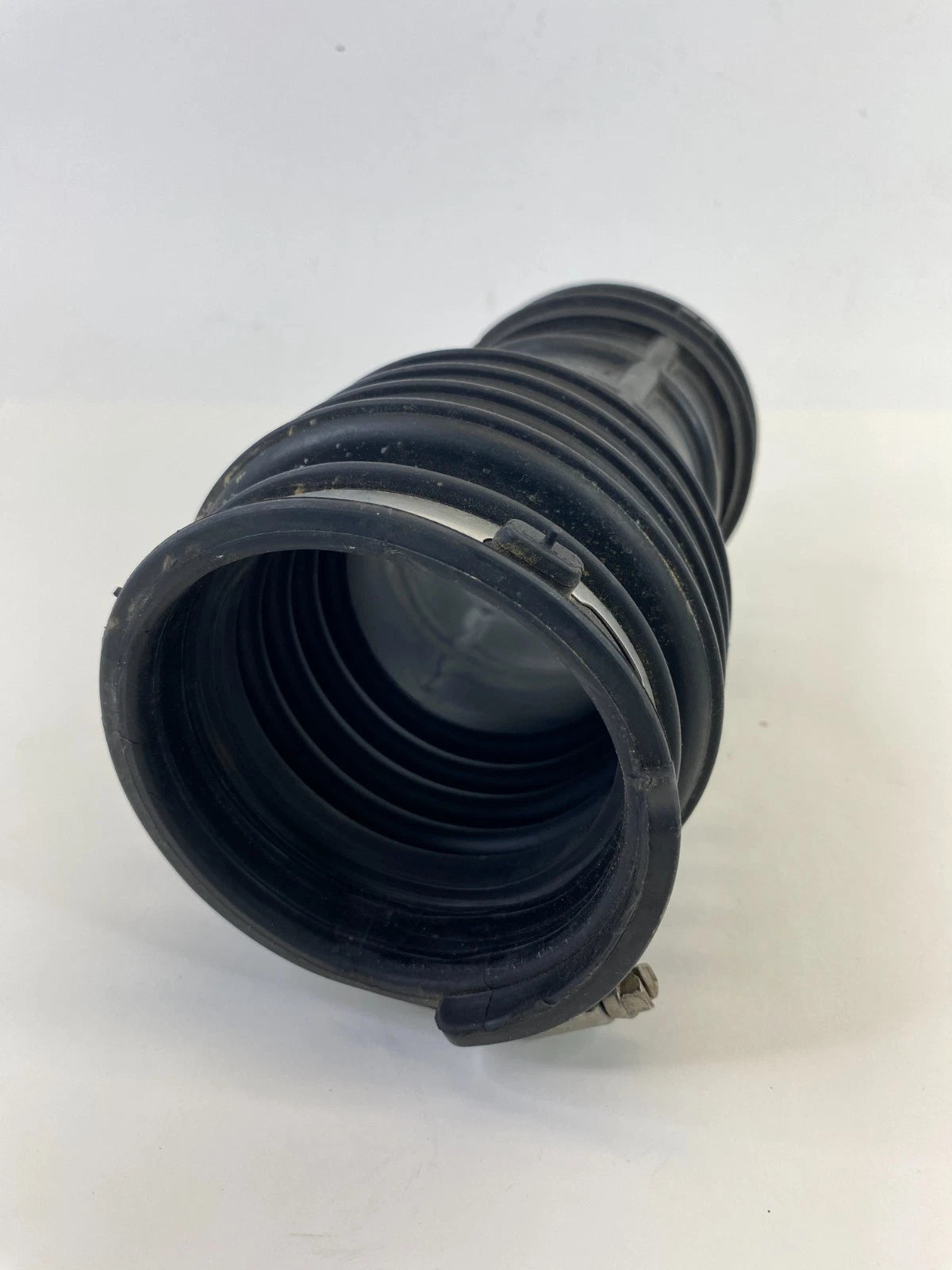 2010-2019 FORD TAURUS 3.5L A/T AIR CLEANER INTAKE HOSE DUCT AA53-9F805-AE OEM