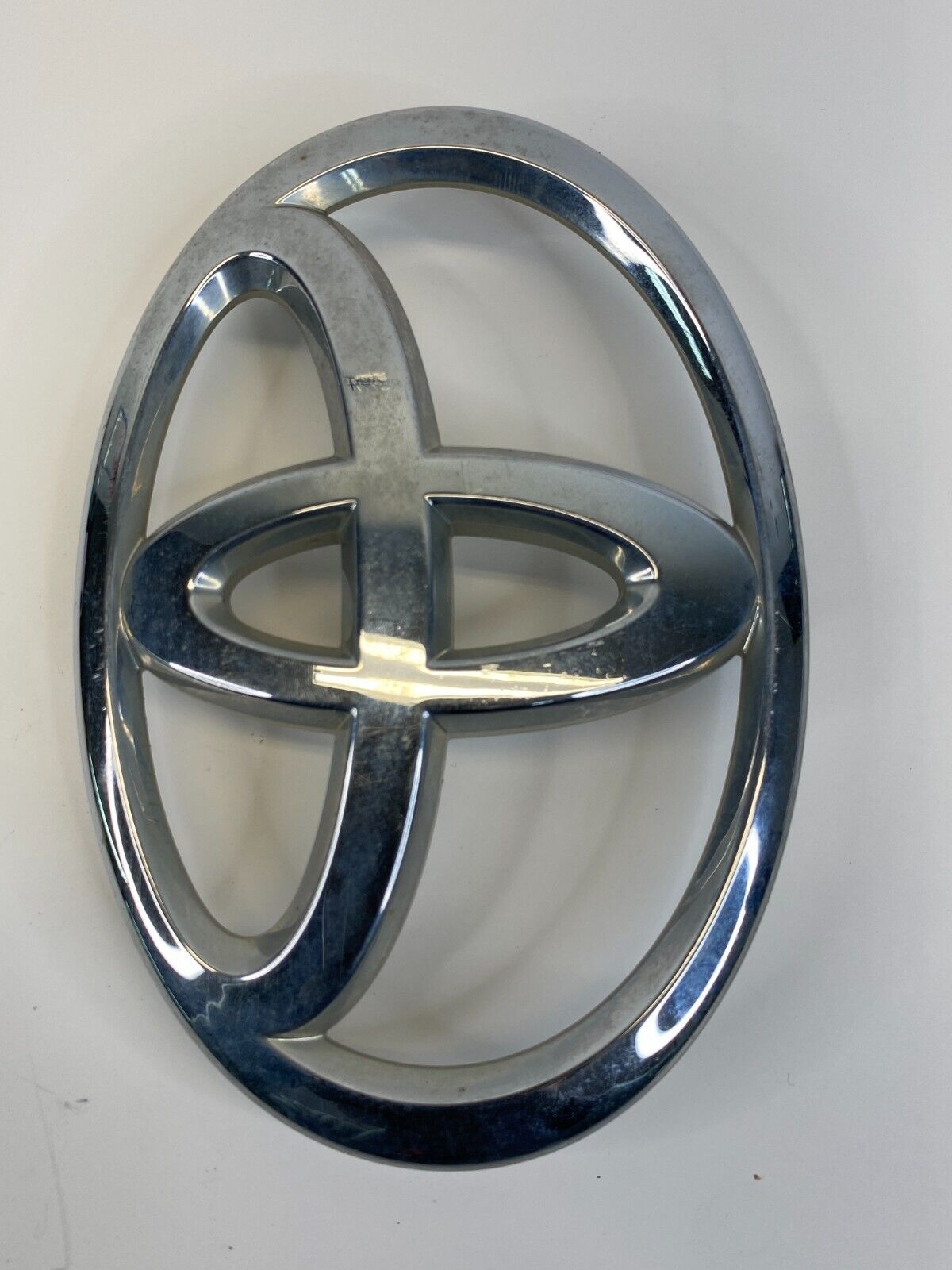 2010-2015 Toyota Prius Rear Trunk Liftgate Emblem Logo Symbol Chrome 90975-02196