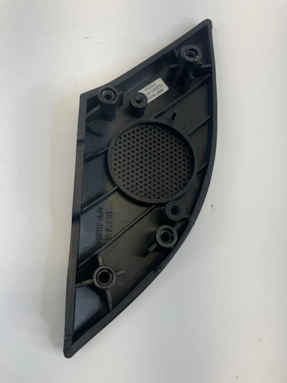2012-2015 CHEVROLET CAPTIVA SPORT FRONT RIGHT DOOR TWEETER COVER GRILLE 96673603