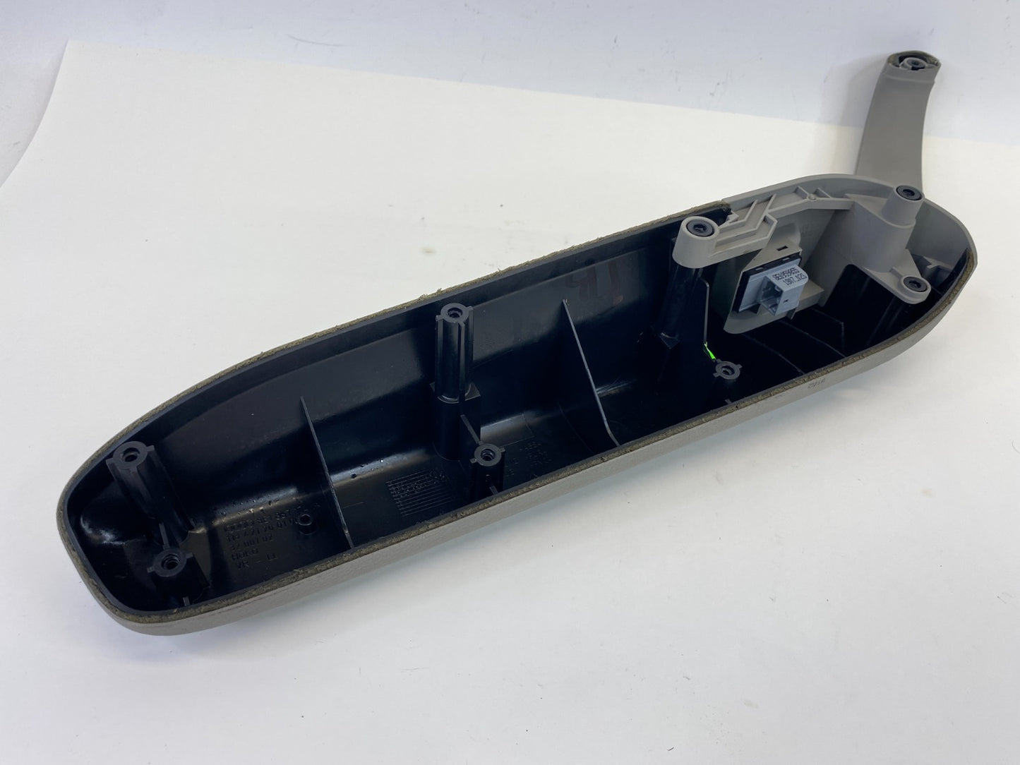 2002-2008 Audi A4 Front Right Side Window Switch W/ Door Armrest Pull Handle OEM