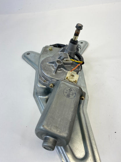 1999-2005 Suzuki Grand Vitara Rear Windshield Wiper Motor 34332-581 OEM