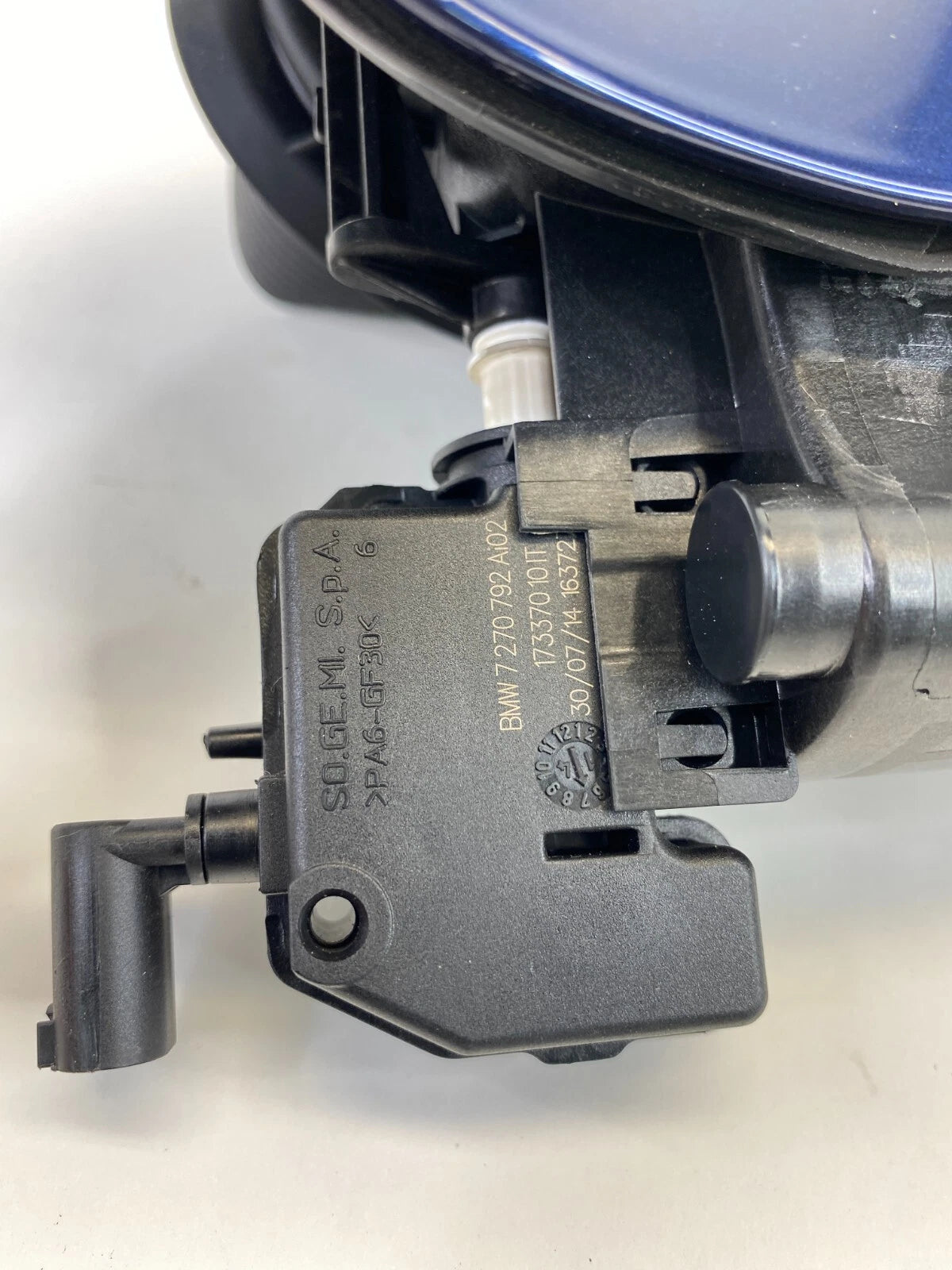 2011-2017 BMW X3 F25 FUEL FILLER DOOR GAS TANK COVER W/ ACTUATOR & POCKET OEM