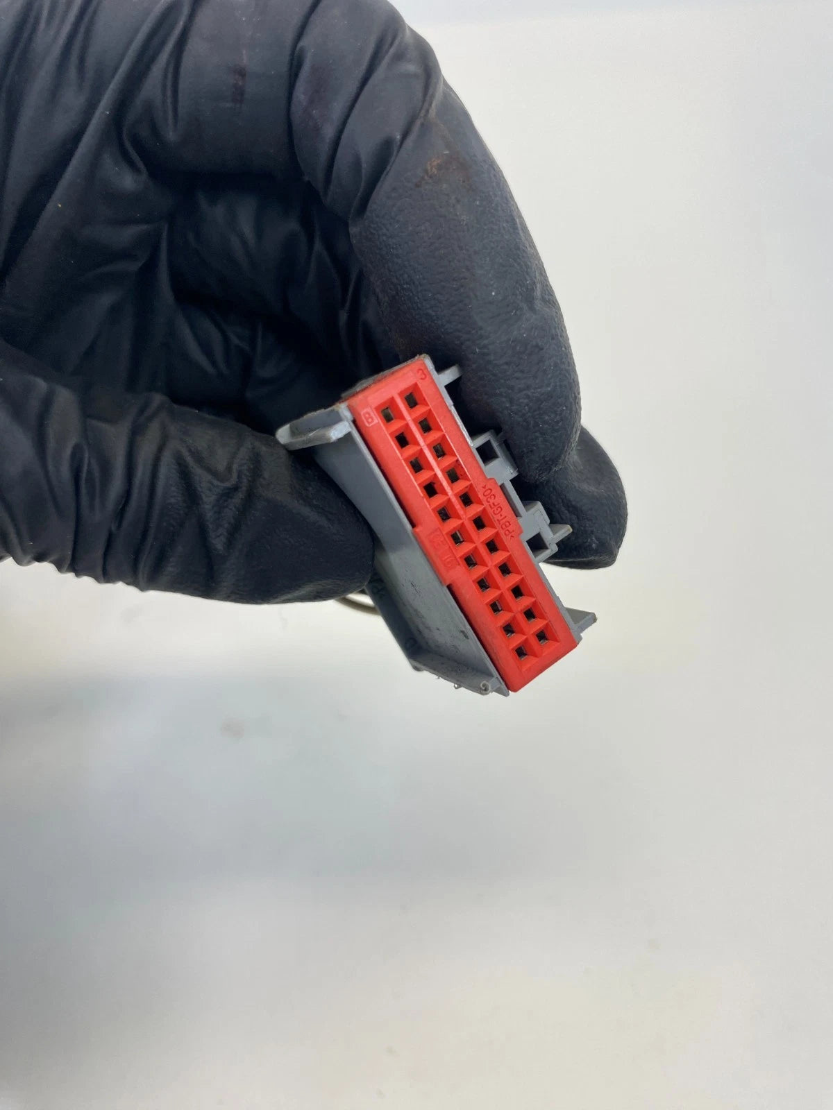 2015-2019 Ford Taurus Police Interceptor Sedan Steering Column Housing Bracket