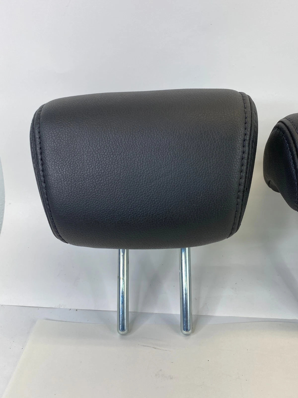 2010 2011 ACURA RDX REAR LEFT & RIGHT & MIDDLE SEAT HEADREST HEAD REST OEM