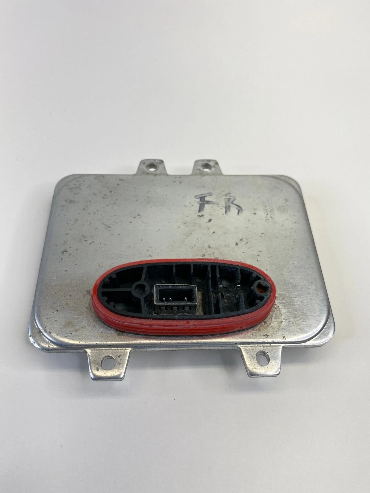 2008 2009 2010 BMW 550I FRONT RIGHT HEADLIGHT XENON HID MODULE 5DV009000-00 OEM