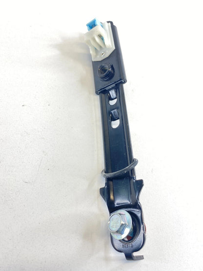 2005-2010 HYUNDAI ELANTRA FRONT LEFT DRIVER SEAT BELT ADJUSTER HEIGHT 6089651A
