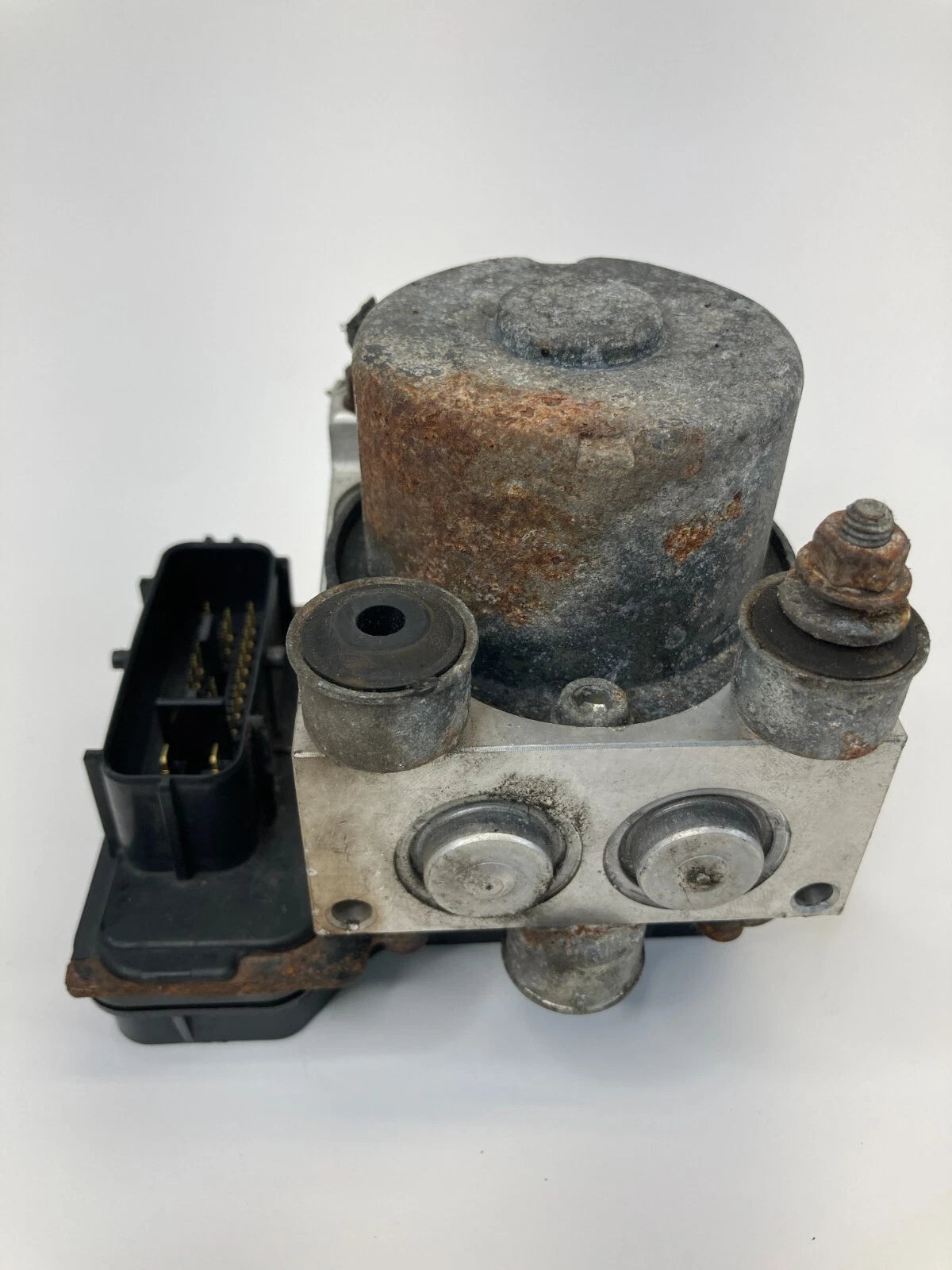 2004-2009 MITSUBISHI GALANT 2.4L ABS ANTI LOCK BRAKE PUMP CONTROL MODULE OEM