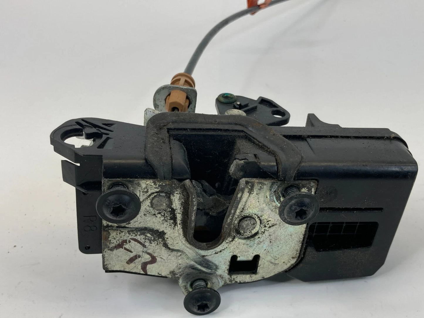 2006-2013 CHEVROLET IMPALA FRONT RIGHT DOOR LOCK LATCH ACTUATOR 15884447 OEM