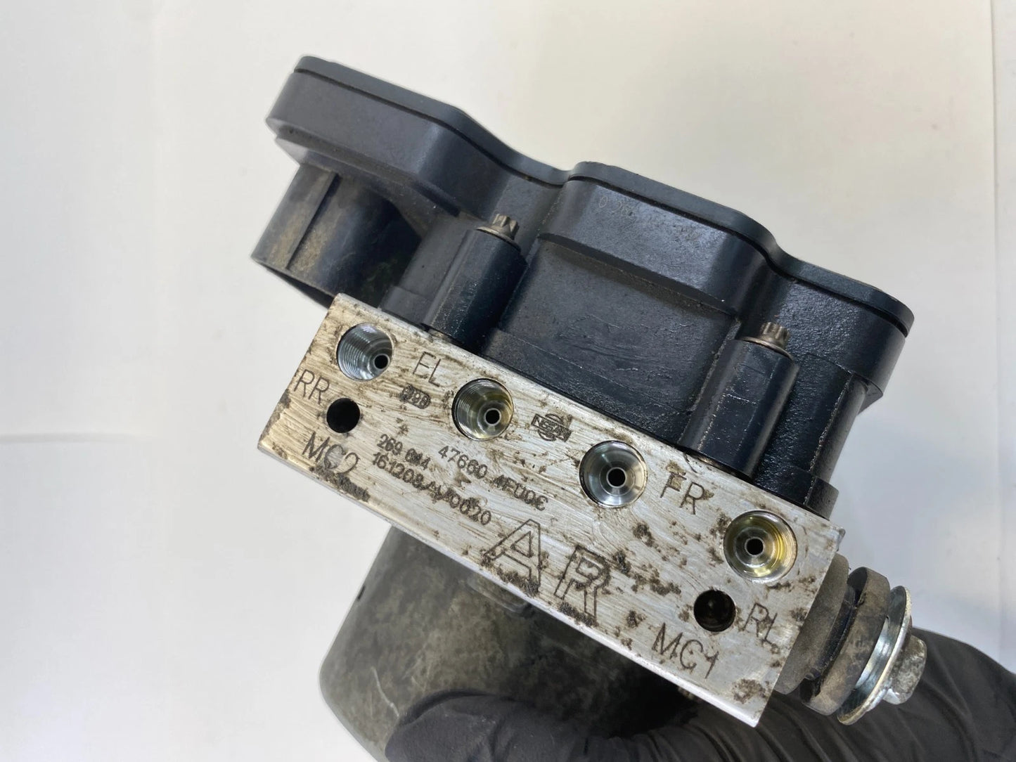 2016-2019 NISSAN SENTRA 1.8L ABS PUMP CONTROL MODULE ASSEMBLY 47660-4FU0C OEM