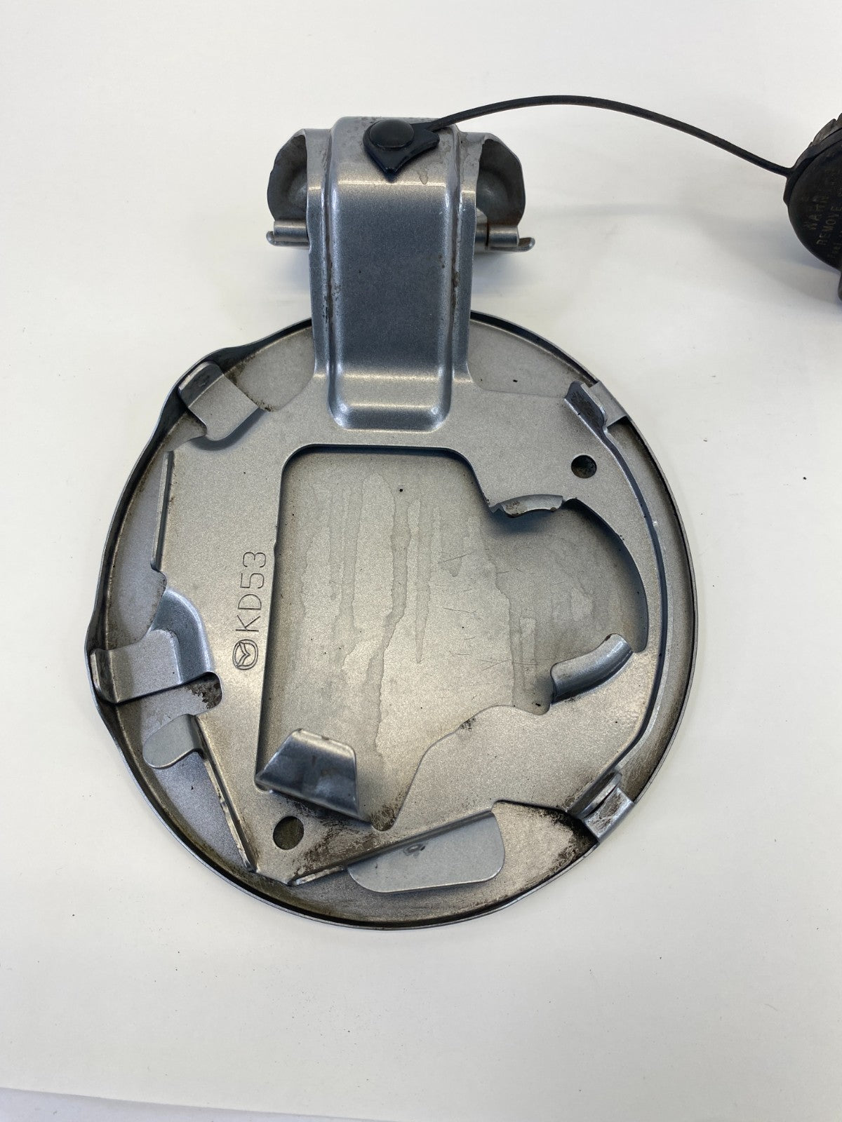 2013-2016 Mazda CX-5 CX5 Fuel Filler Door Gas Lid Cover w/ Cap OEM