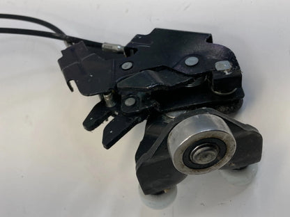 05-10 HONDA ODYSSEY RIGHT PASSENGER SLIDING DOOR LOWER ROLLER LATCH W/ CABLE OEM