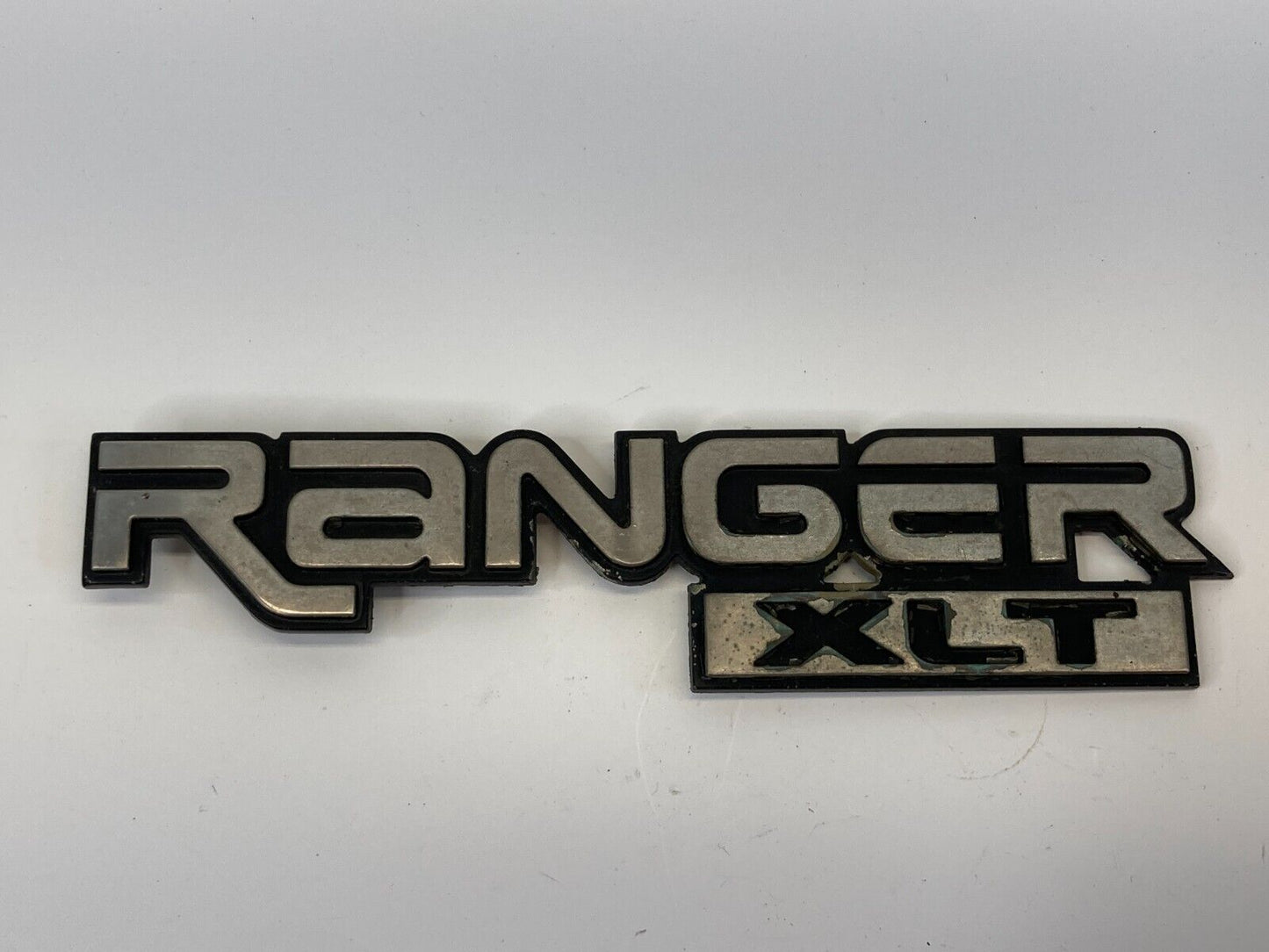 1989-2005 Ford Ranger XLT Front Fender Emblem Badge Logo OEM